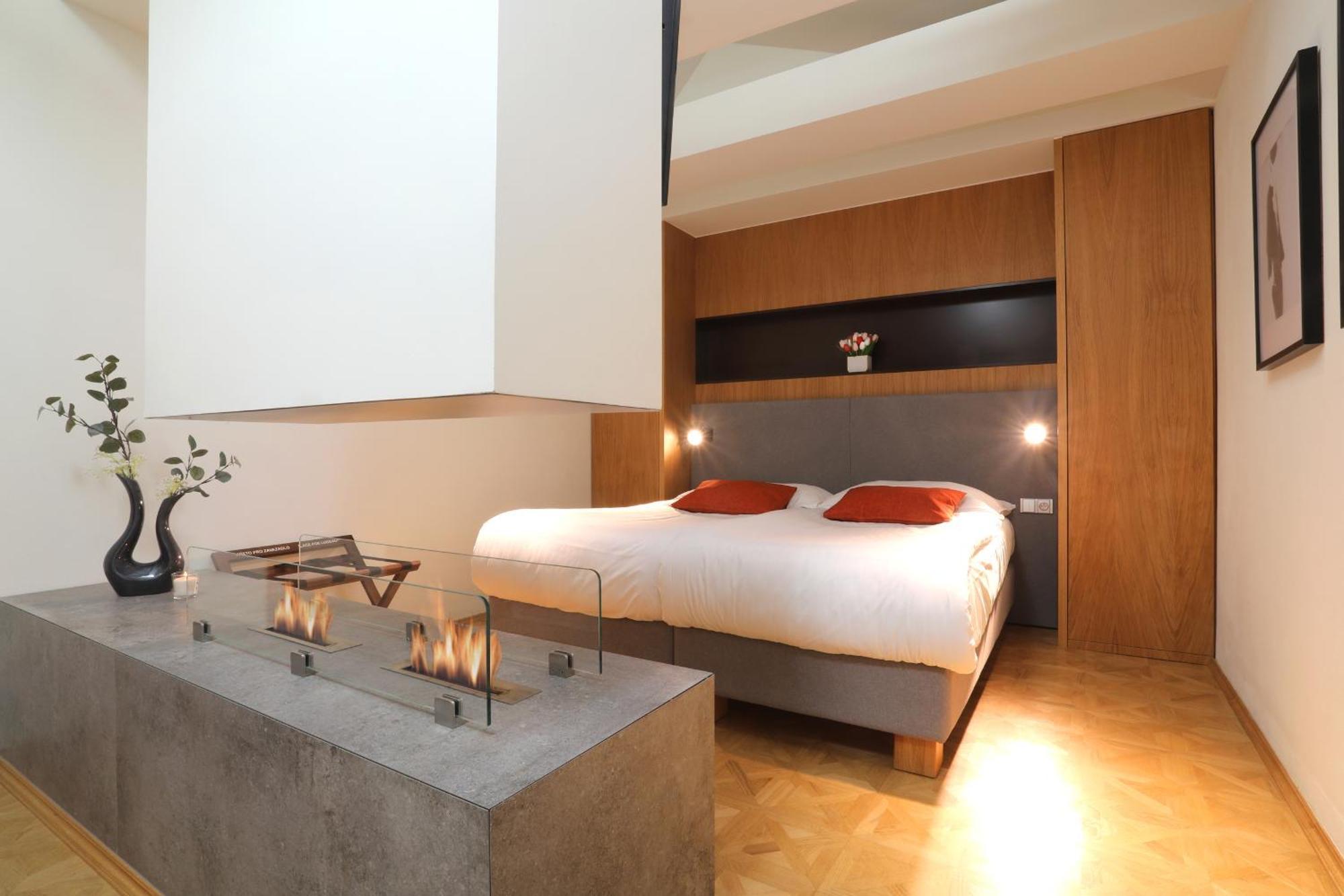 Strážnice Hotel Pod Vezi מראה חיצוני תמונה